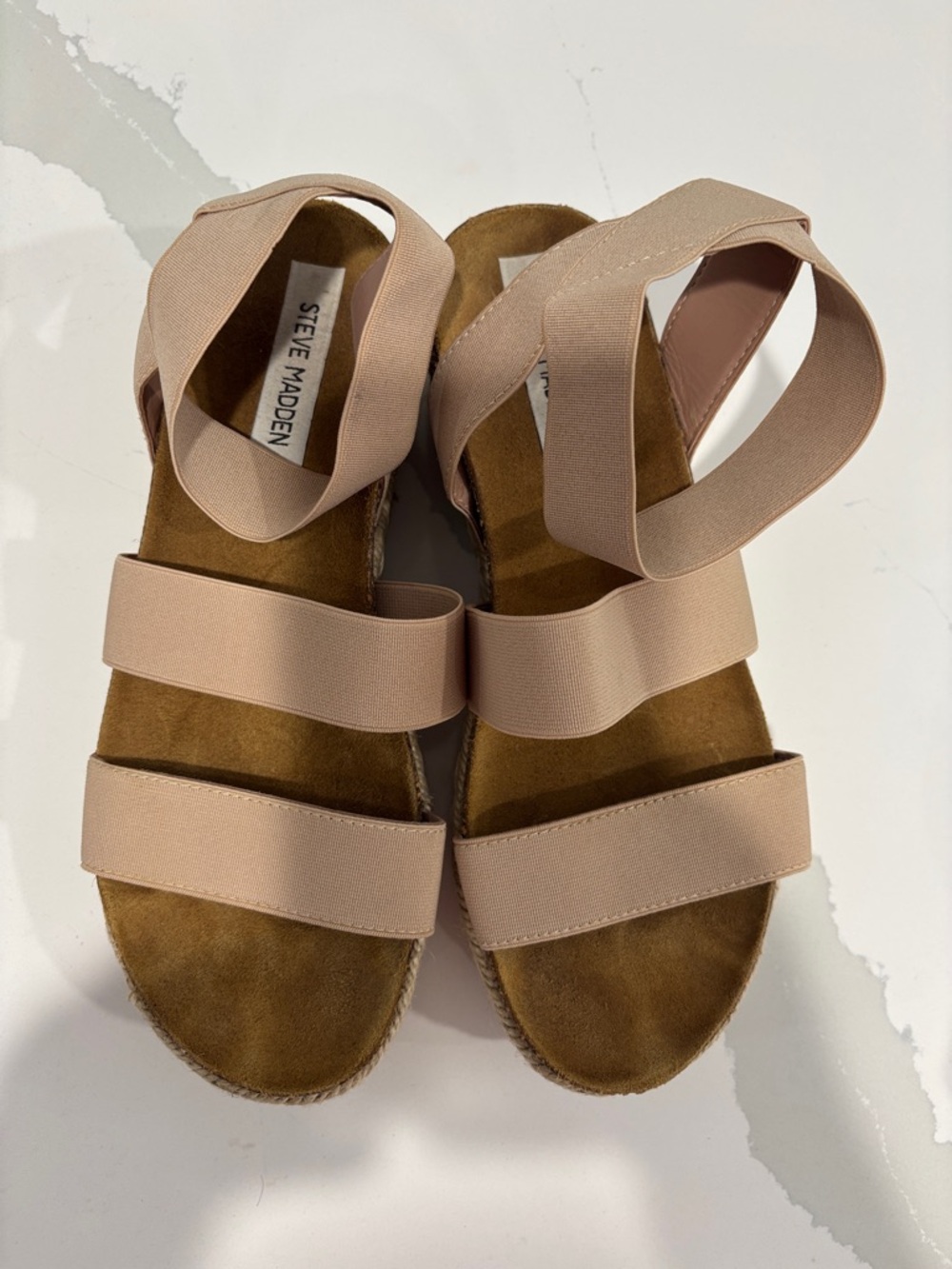 Steve Madden Beige elastic Espadrille Sandals with ankle strap. Size 8